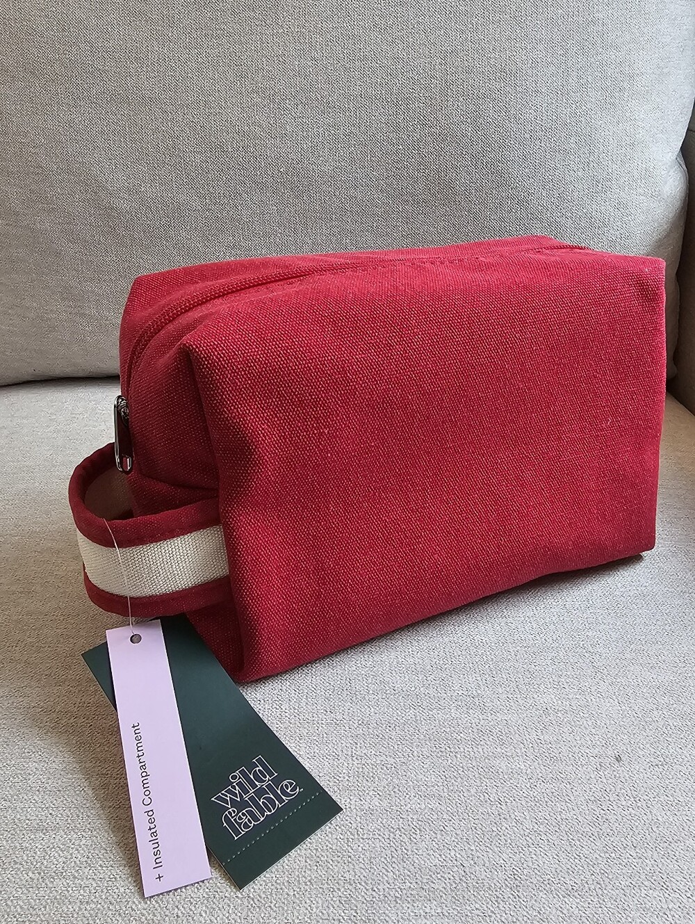 NWT Wild Fable Red Insulated Travel Bag